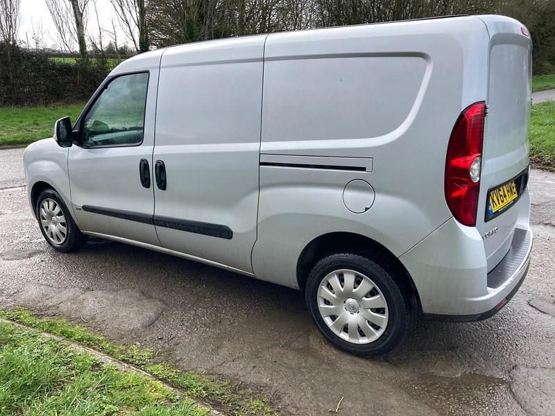 Used Vauxhall Combo Sportive 2014 Silver MPV