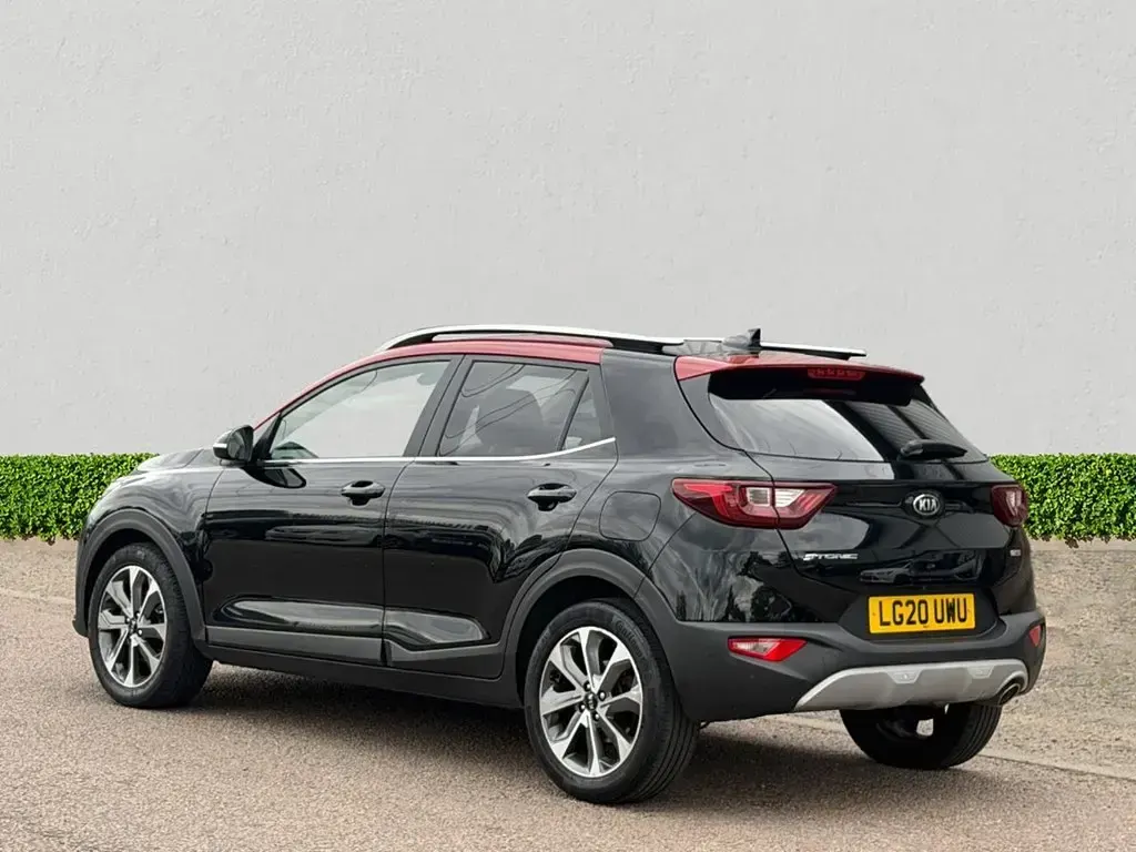 Used Kia Stonic 118 HP (86 kW) 2020 Black SUV