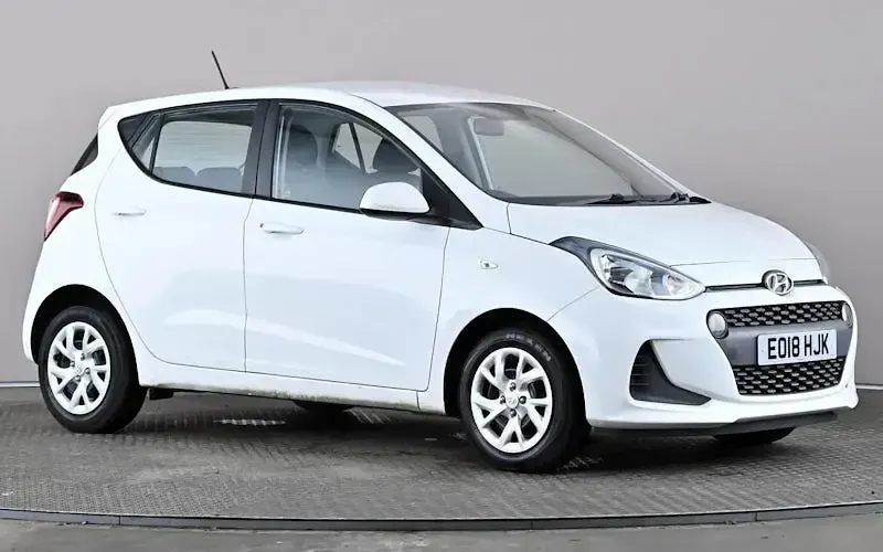 Used Hyundai i10 SE 67 HP (49 kW) 2020 Hatchback