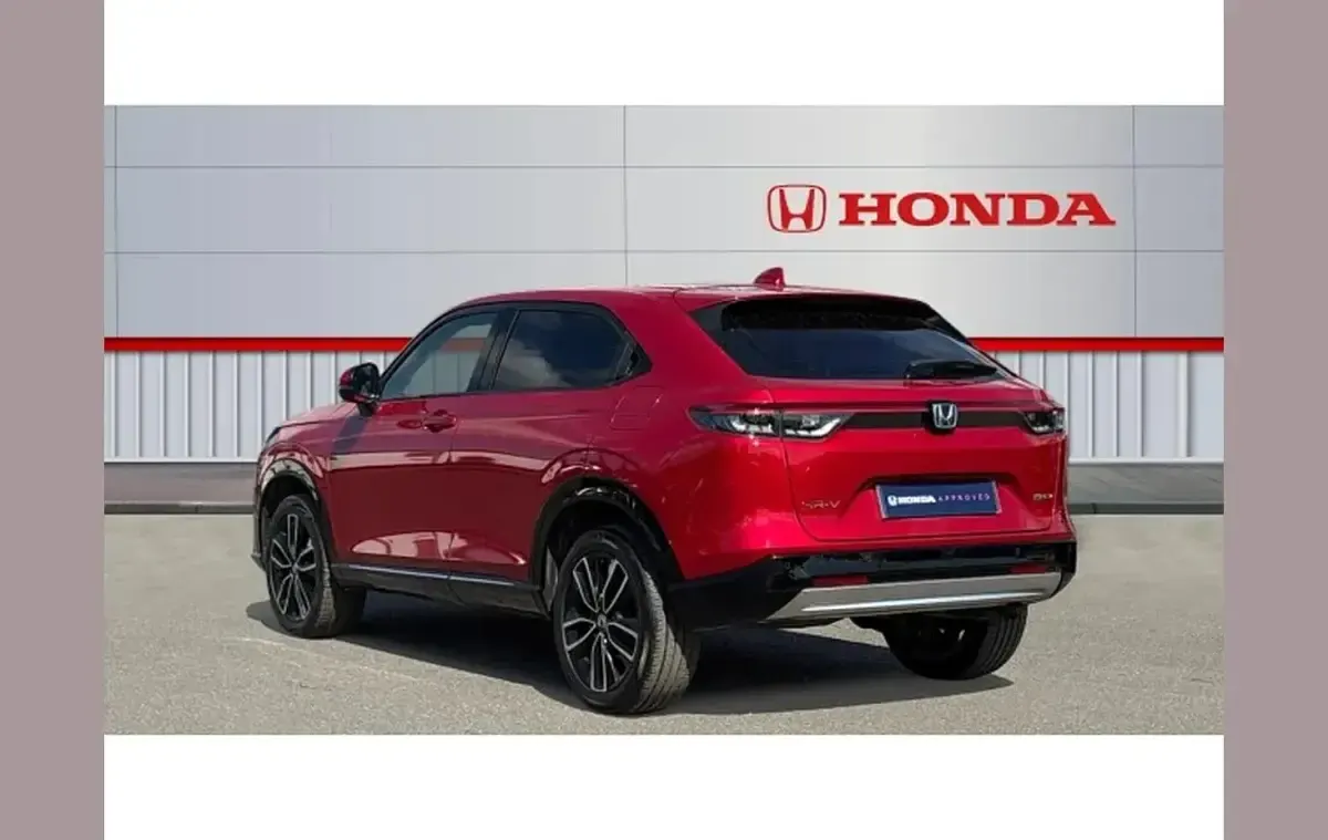 Used Honda HR-V Advance 131 HP (96 kW) 2023 Red SUV