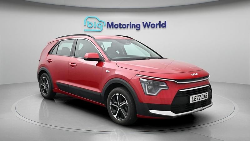 Used Kia Niro 139 HP (102 kW) 2023 Red SUV