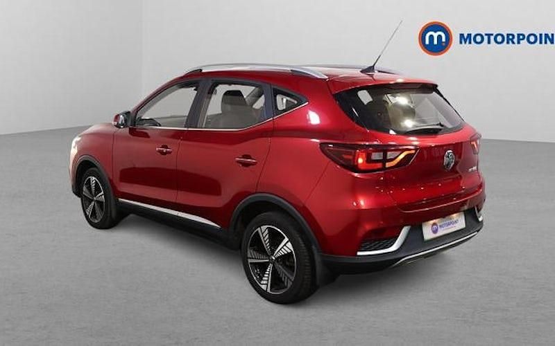 Used MG ZS Exclusive 105 kW (143 HP) 2020 Red SUV