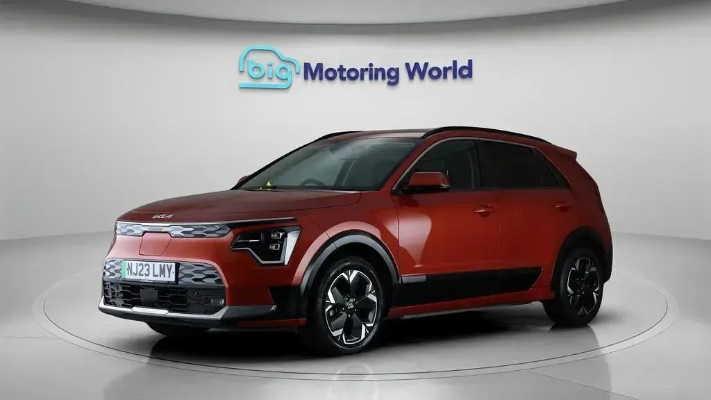 Used Kia e-Niro 147 kW (201 HP) 2023 SUV