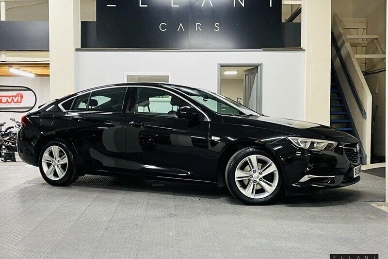 Used 2018 Vauxhall Insignia Sport | £7,499 (Fair price) - Image 1/1