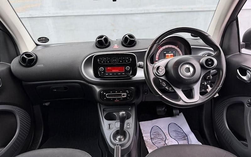 Used Smart ForTwo Coupé Passion 71 HP (52 kW) 2019 Coupe