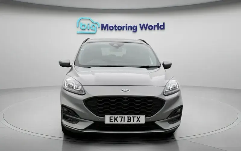 Used Ford Kuga ST-Line X 120 HP (88 kW) 2021 Silver SUV