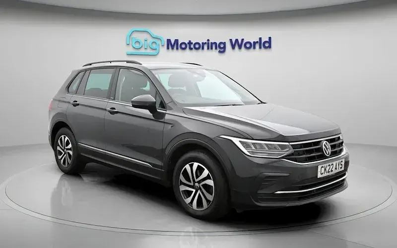 Used VW Tiguan Active 150 HP (110 kW) 2021 Grey SUV