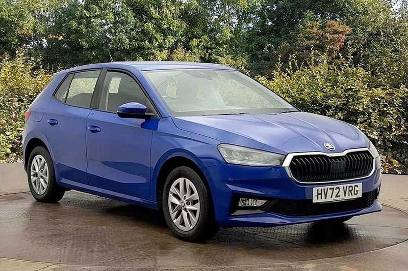 Used Skoda Fabia Comfort 59 HP (43 kW) 2022 Energy blue Hatchback