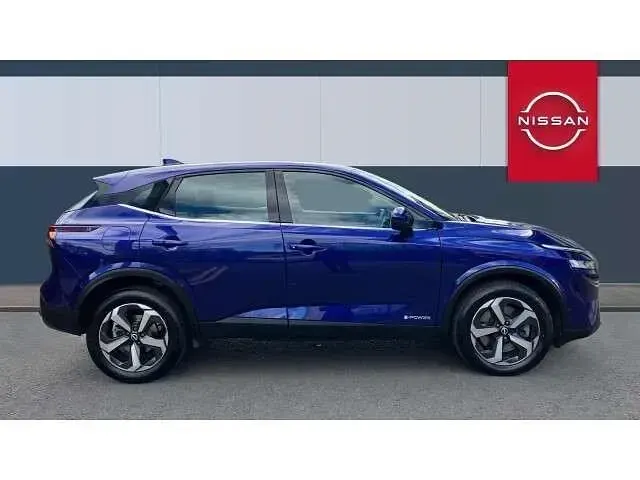 Second-hand Nissan Qashqai Acenta Premium 190 CP (139 kW) 2024 Albastru SUV