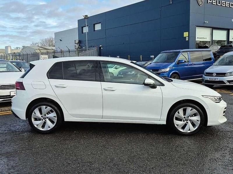 Used VW Golf VIII Match 115 HP (84 kW) 2025 White Hatchback