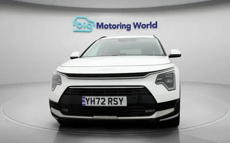 Used Kia Niro 141 HP (103 kW) 2023 White SUV