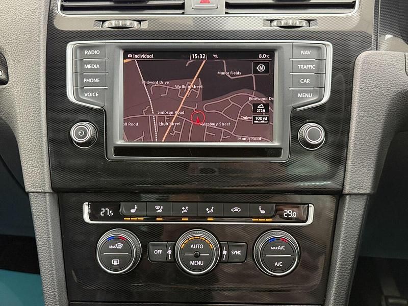 Used VW Golf VII GTD 2016 White Hatchback