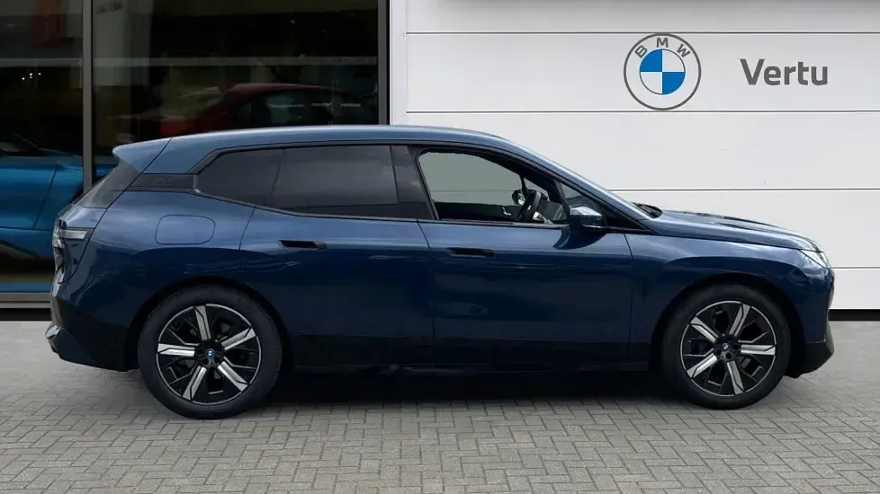 Used BMW iX M Sport 239 kW (326 HP) 2022 Blue SUV