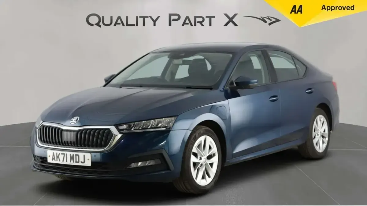 Used Skoda Octavia SE Technology 2021 Blue Hatchback