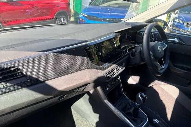 Begagnad VW Polo Match 95 HK (69 kW) 2026 Svart Halvkombi
