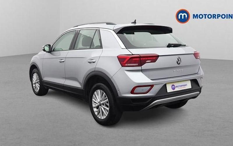 Used VW T-Roc Life 150 HP (110 kW) 2025 SUV