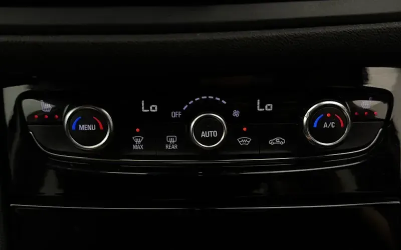 Used Vauxhall Grandland X Ultimate 131 HP (96 kW) 2023 Red SUV