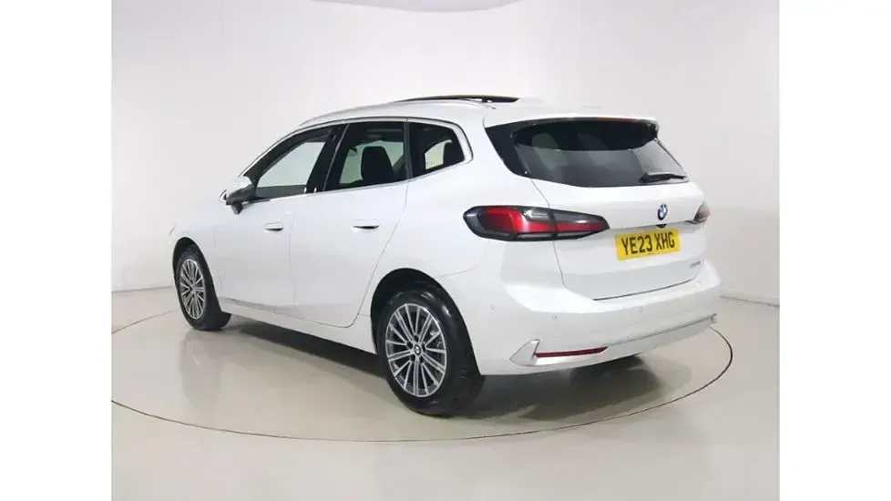 Used BMW 223 Active Tourer Luxury Line 215 HP (158 kW) 2023 White MPV