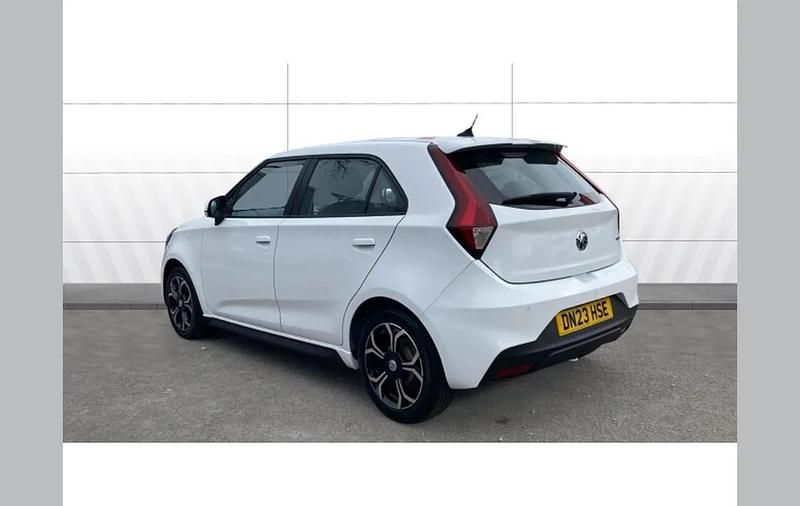 Used MG MG3 Exclusive 106 HP (77 kW) 2023 White Hatchback