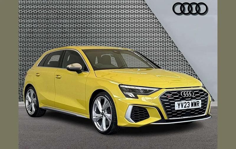 Used Audi S3 Sportback Comfort 310 HP (228 kW) 2023 Yellow Hatchback
