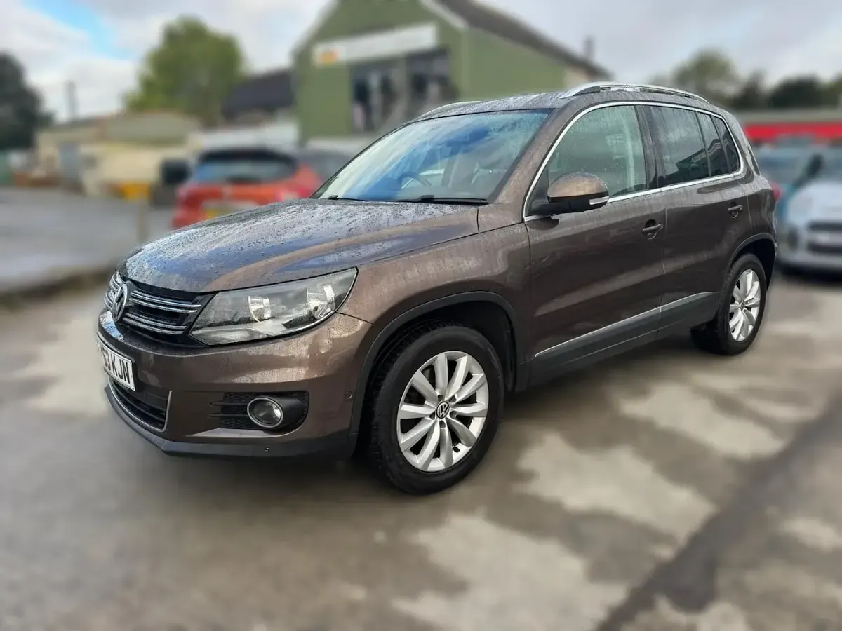 Used VW Tiguan Match 138 HP (101 kW) 2013 Brown SUV