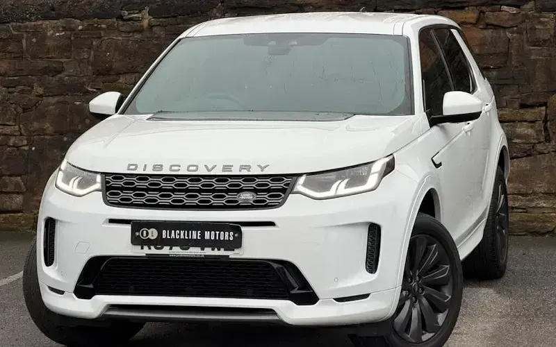 Used Land Rover Discovery 5 SE Dynamic 179 HP (131 kW) 2020 White SUV