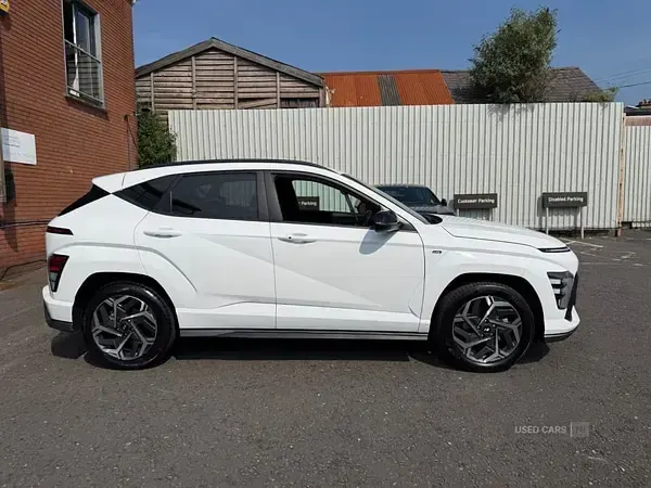 Used Hyundai Kona N Line 139 HP (102 kW) 2024 White SUV
