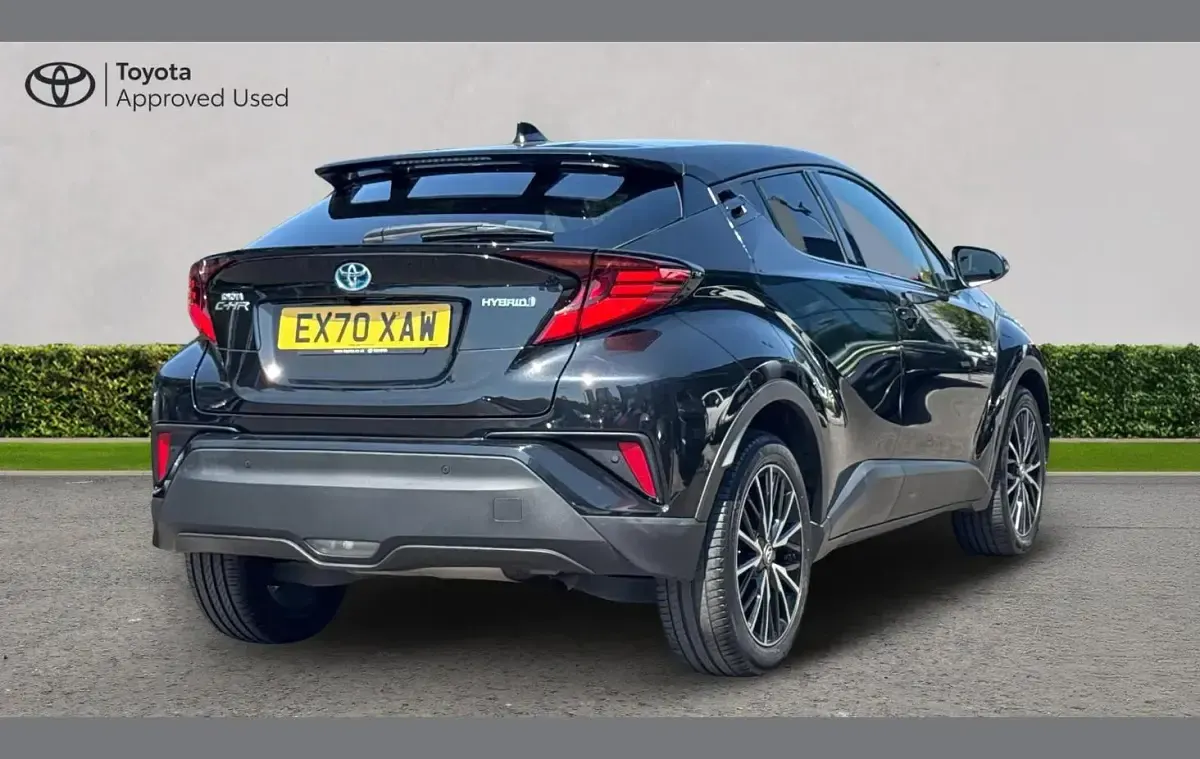 Used Toyota C-HR 122 HP (89 kW) 2020 Black SUV