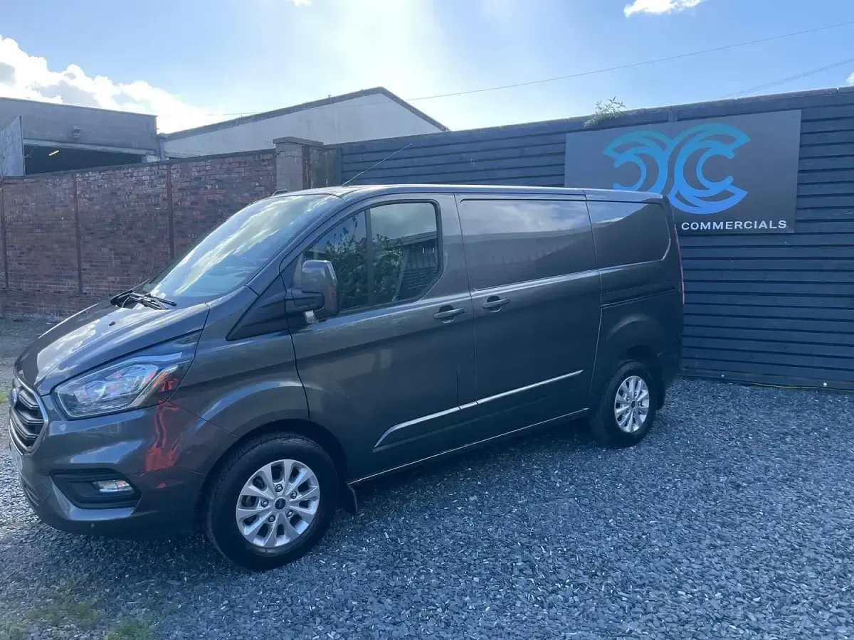 Used Ford Transit Custom Limited 130 HP (95 kW) 2023 Grey Van