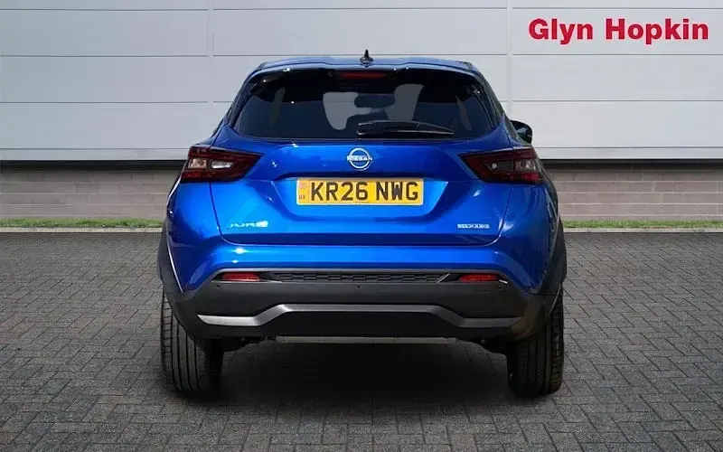 New Nissan Juke N-Connecta 143 HP (105 kW) 2026 Black SUV