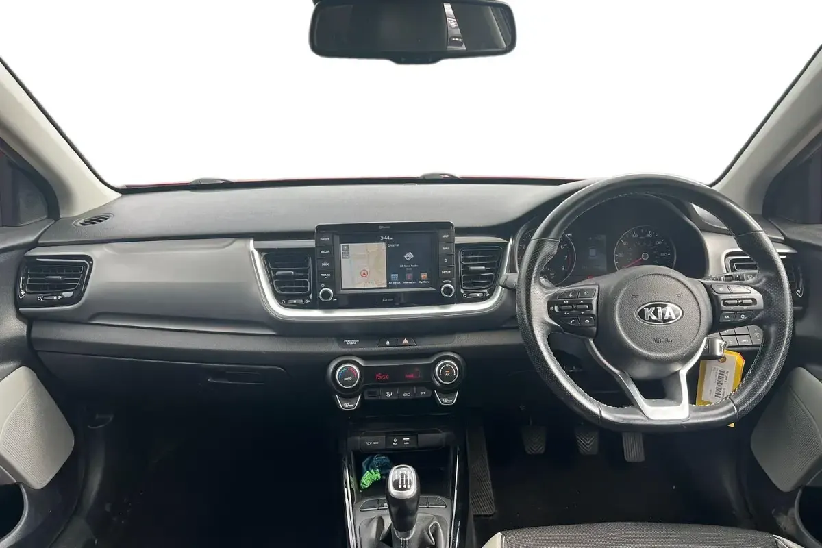 Used Kia Stonic 120 HP (88 kW) 2019 Red SUV