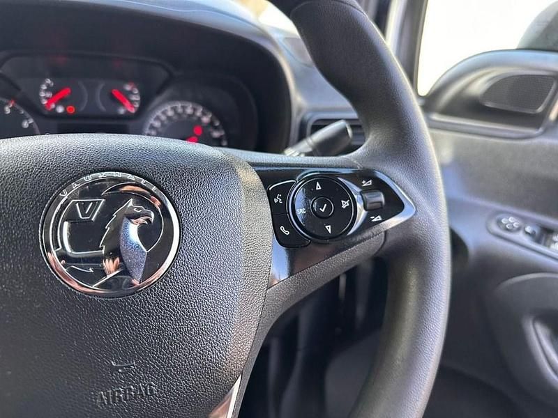 Used Vauxhall Combo Sportive 75 HP (55 kW) 2019 Grey MPV