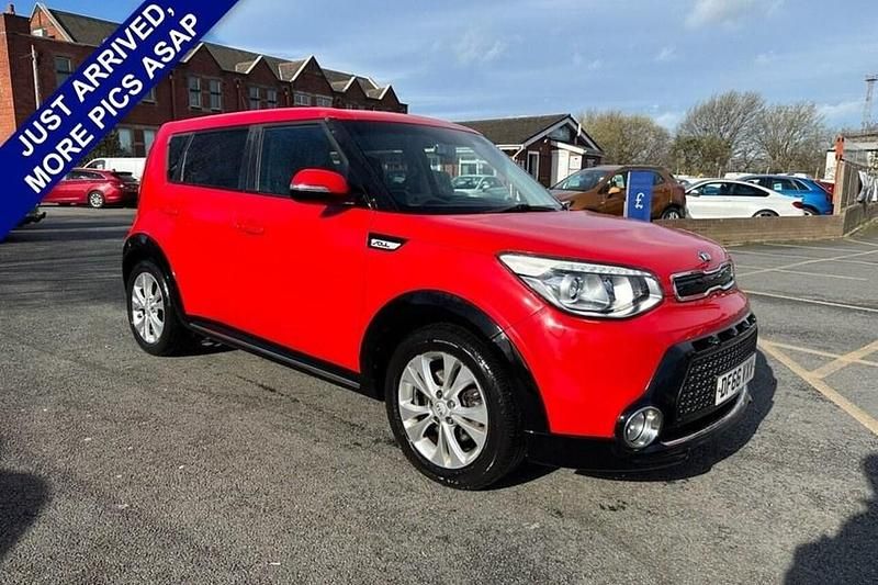 Used Kia Soul Urban 134 HP (98 kW) 2017 Red SUV