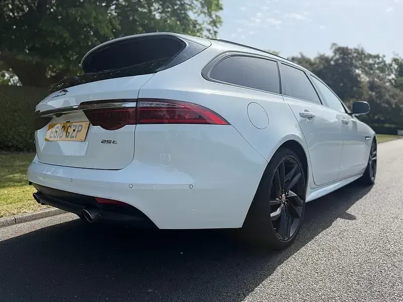 Used Jaguar XF R-Sport 2018 White Estate