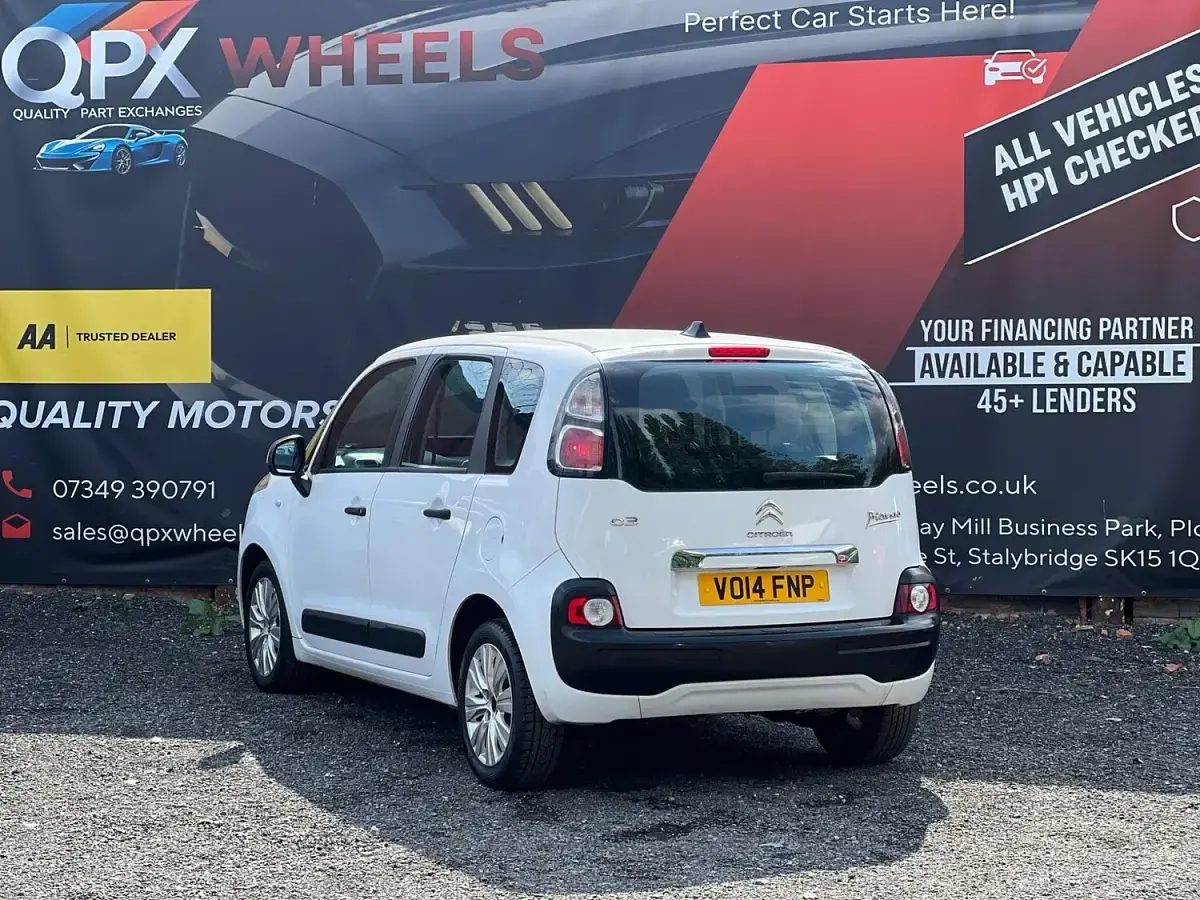 Used Citroën C3 Picasso VTR Sport 120 HP (88 kW) 2014 White MPV
