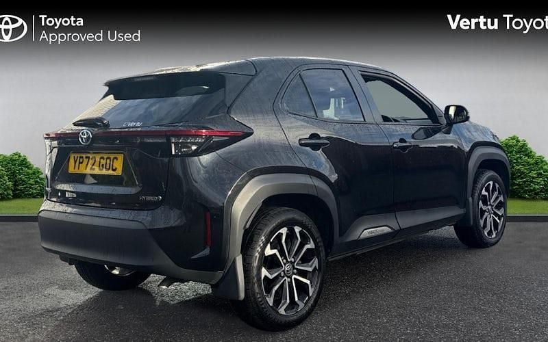 Used Toyota Yaris Hybrid Design 116 HP (85 kW) 2026 Estate