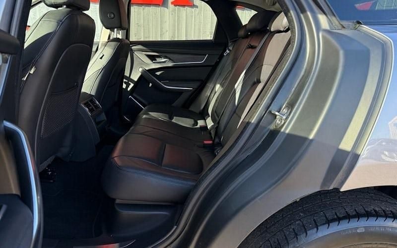 Used Jaguar F-Pace SE 204 HP (150 kW) 2020 SUV