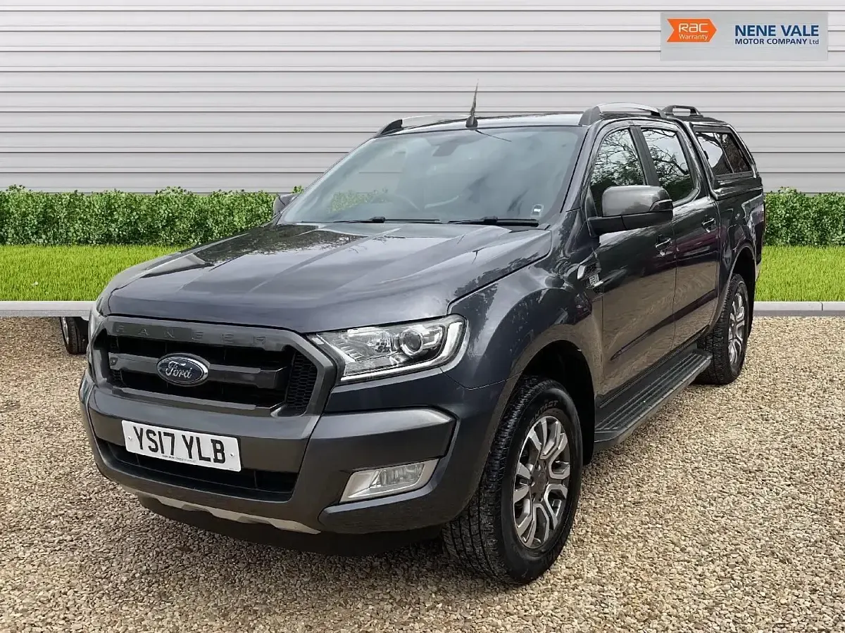 Usado Ford Ranger Wildtrack 200 CV (147 kW) 2017 Gris Pickup/Camioneta