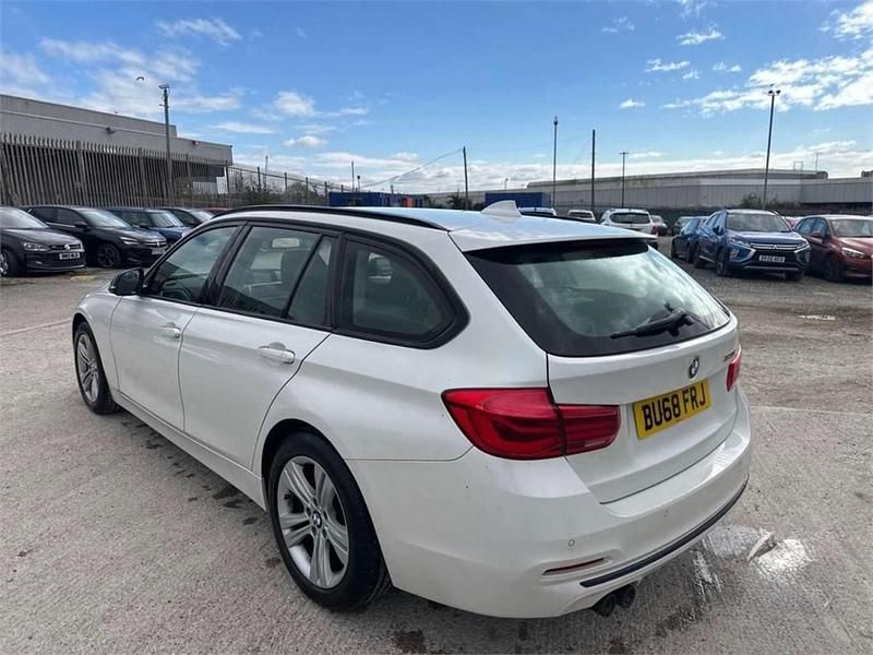 Used BMW 320 Sport Line 2018 White Estate