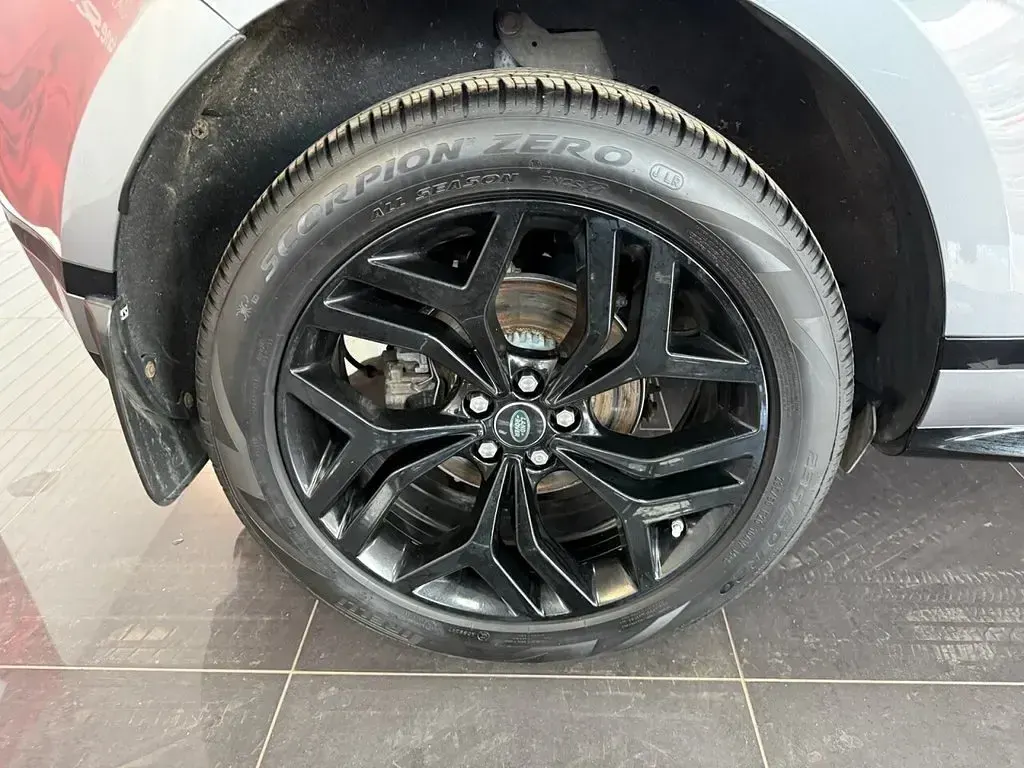 Used Land Rover Range Rover evoque R-Dynamic 180 HP (132 kW) 2020 Grey SUV