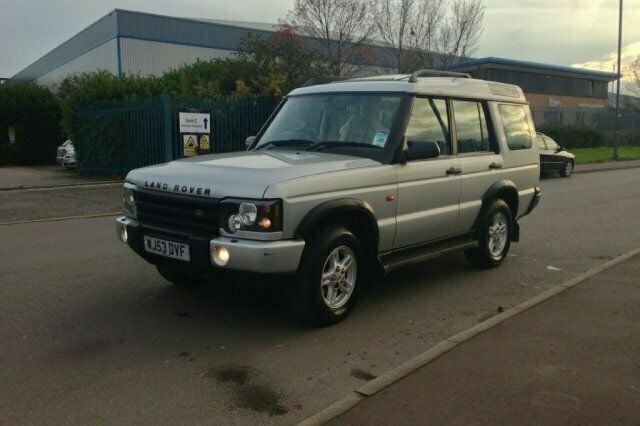 Used 2003 Land Rover Discovery 2 SUV | £3,475 (Good price) - Image 1/4
