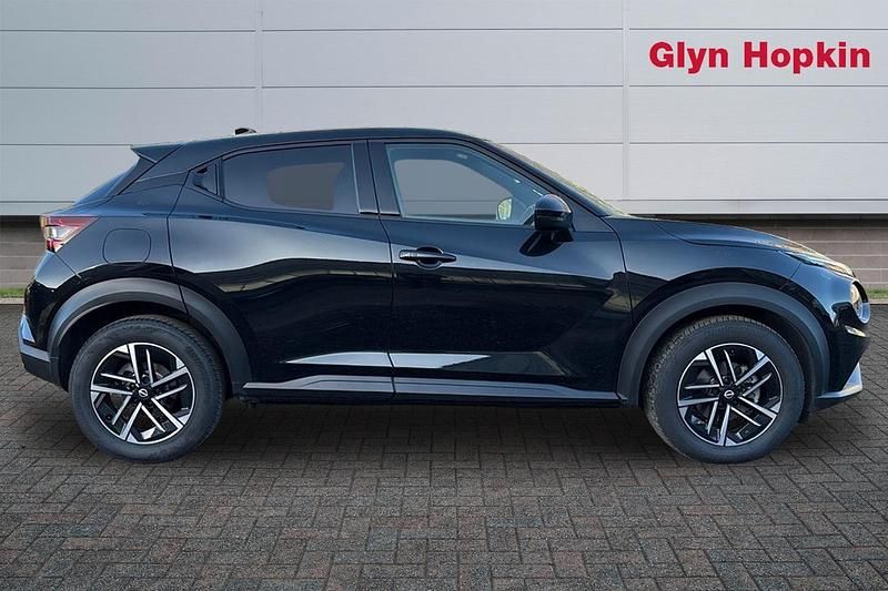 Used Nissan Juke N-Connecta 2024 Black SUV