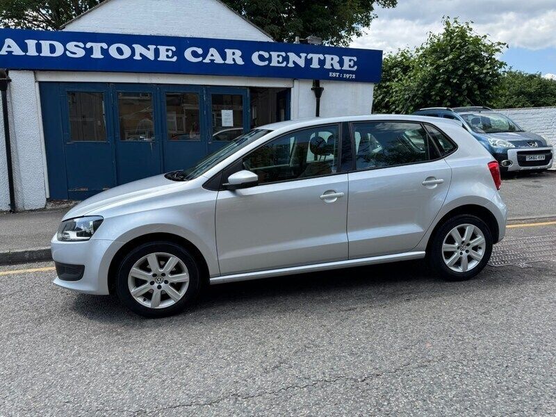 Silver Used 2011 VW Polo SE Hatchback | £5,000 (Fair price) - Image 1/4