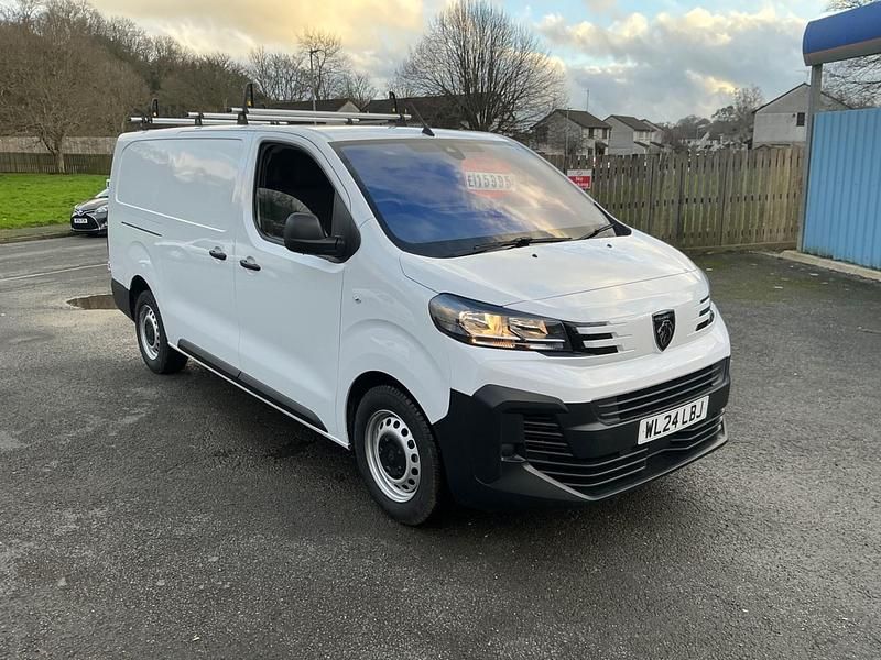 White Used 2024 Peugeot Expert Van | £15,995 (Fair price) - Image 1/4