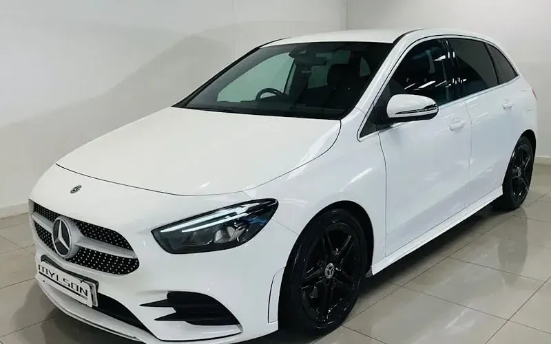 Used Mercedes B200 AMG line 150 HP (110 kW) 2019 White Hatchback