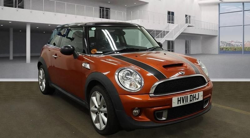 Orange Used 2011 Mini Cooper S Hatch Hatchback | £1,895 (Super price) - Image 1/4