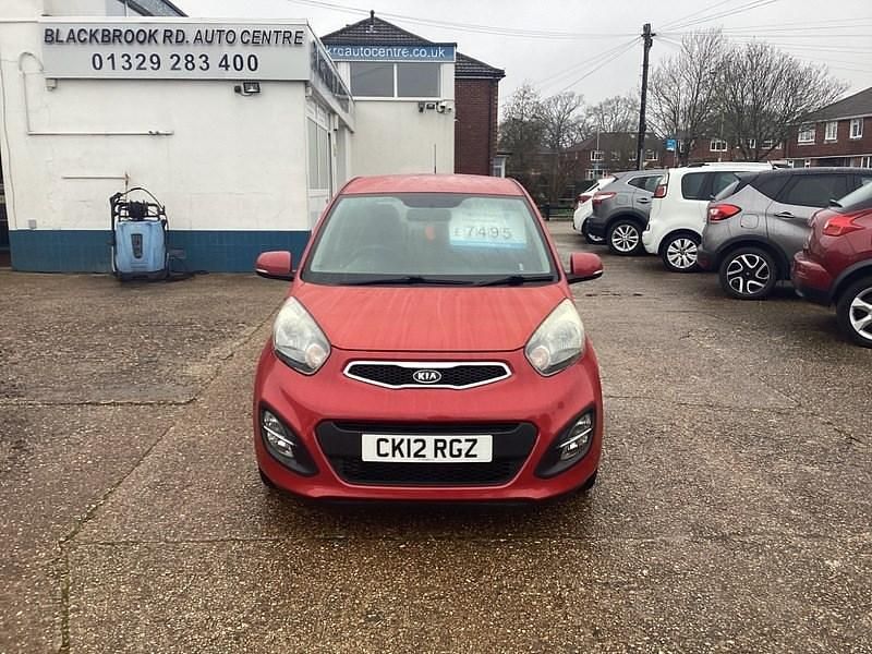 Used Kia Picanto 84 HP (61 kW) 2012 Red Hatchback