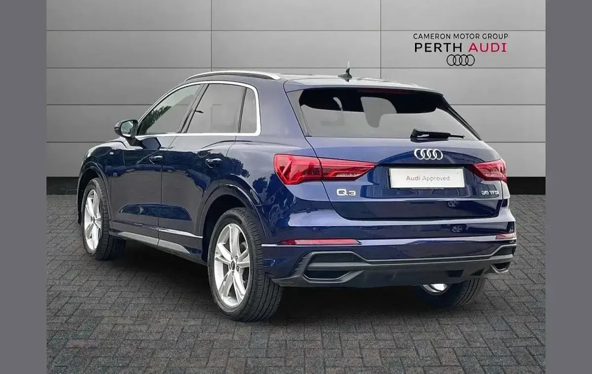 Used Audi Q3 S-Line 150 HP (110 kW) 2023 Blue SUV