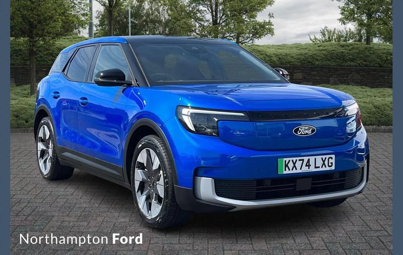 Blue Used 2024 Ford Explorer Premium SUV | £31,850 (Good price) - Image 1/4