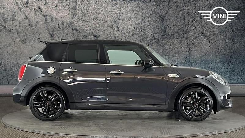 Used Mini Cooper S Sport 192 HP (141 kW) 2019 Grey Hatchback
